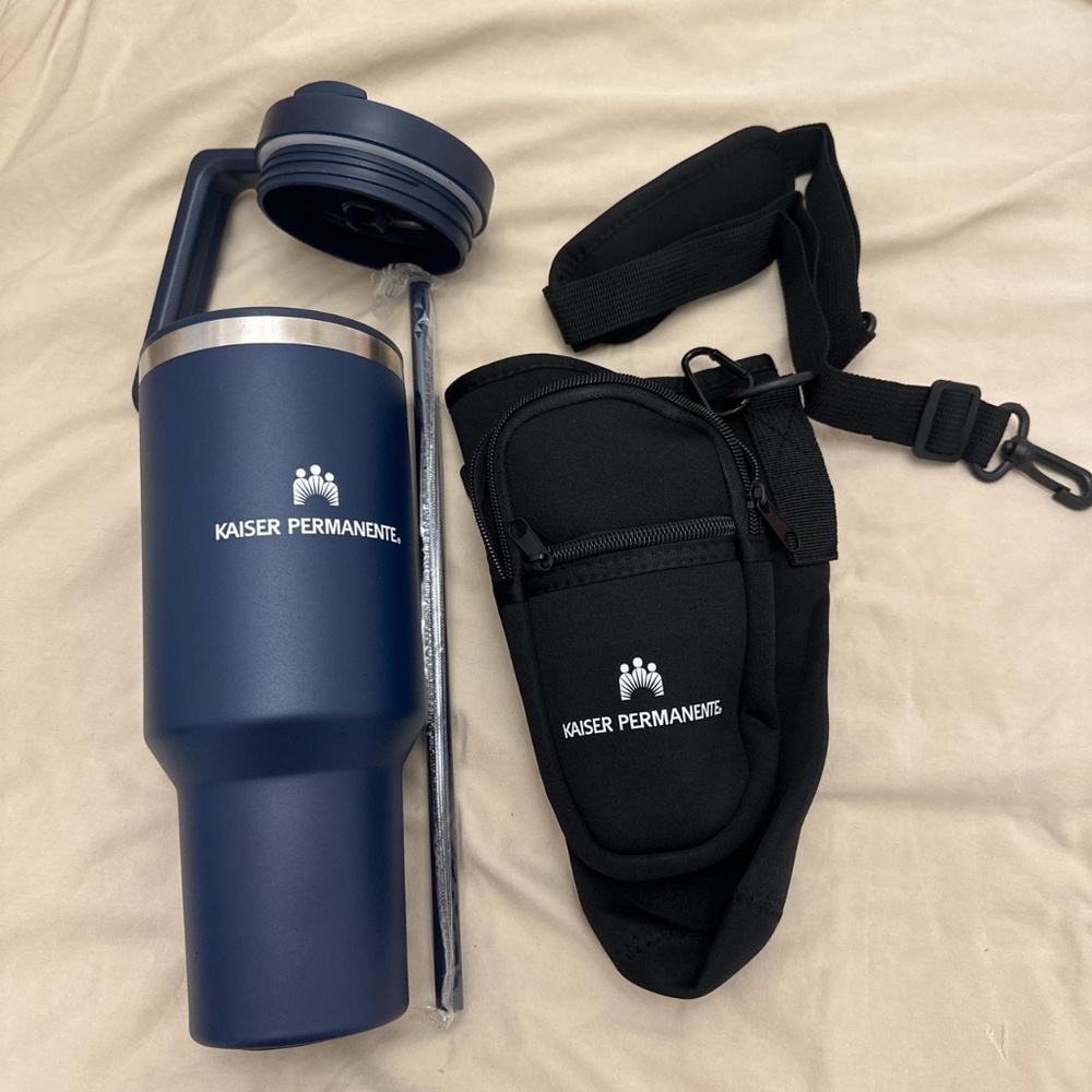 Navy blue Kaiser Permanente insulated tumbler with straw